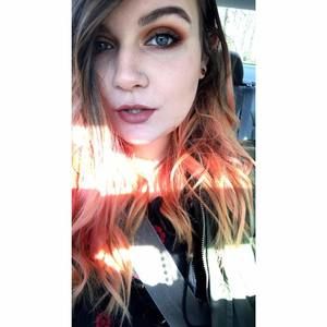 Meet your Posher, Monica